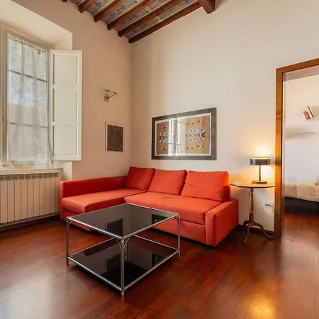 Apartment Windrose The Painter's Pisa